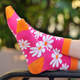 Daisy Crew Socks Relaxing